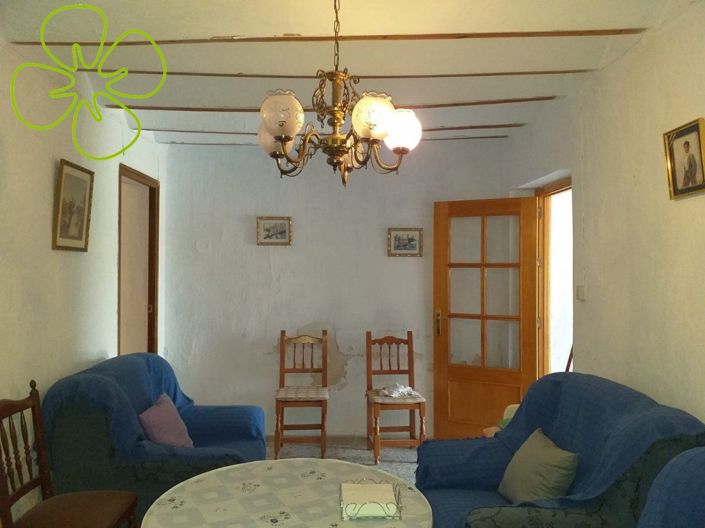 Image No.9-4 Bed Country House for sale