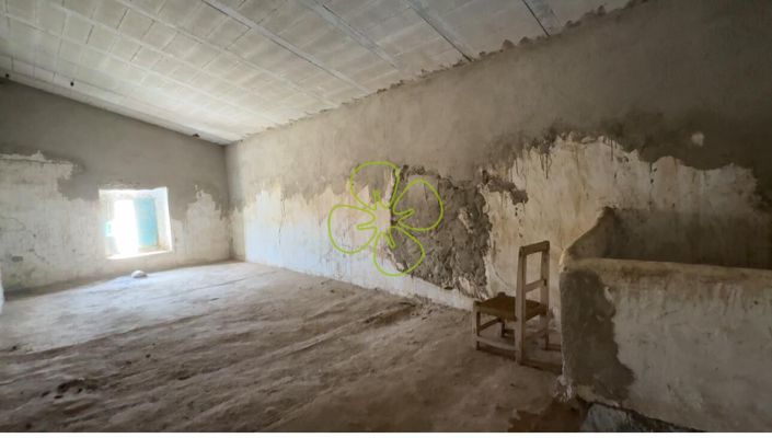 Image No.10-2 Bed Country House for sale