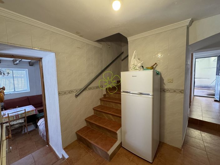 Image No.14-4 Bed Country House for sale