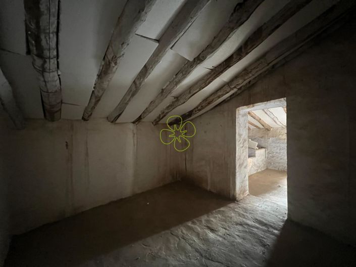 Image No.17-4 Bed Country House for sale