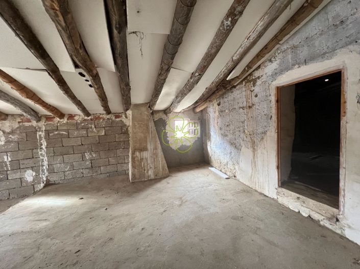 Image No.19-4 Bed Country House for sale