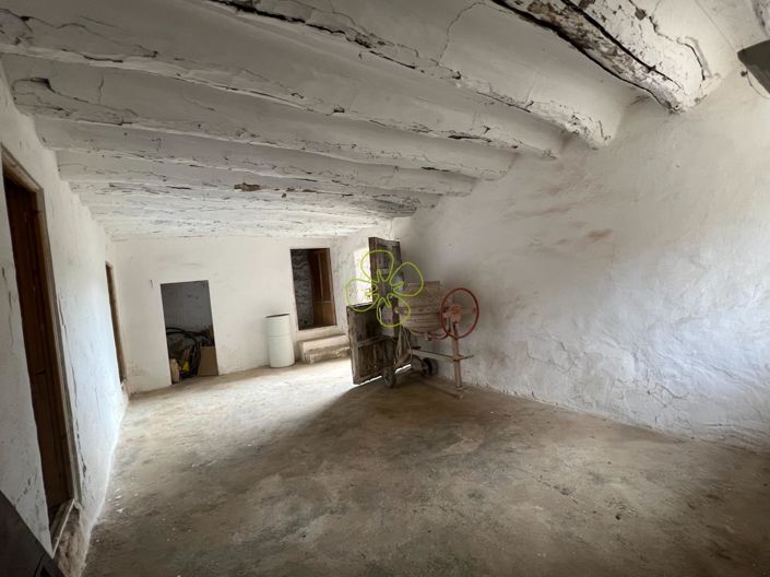 Image No.5-4 Bed Country House for sale