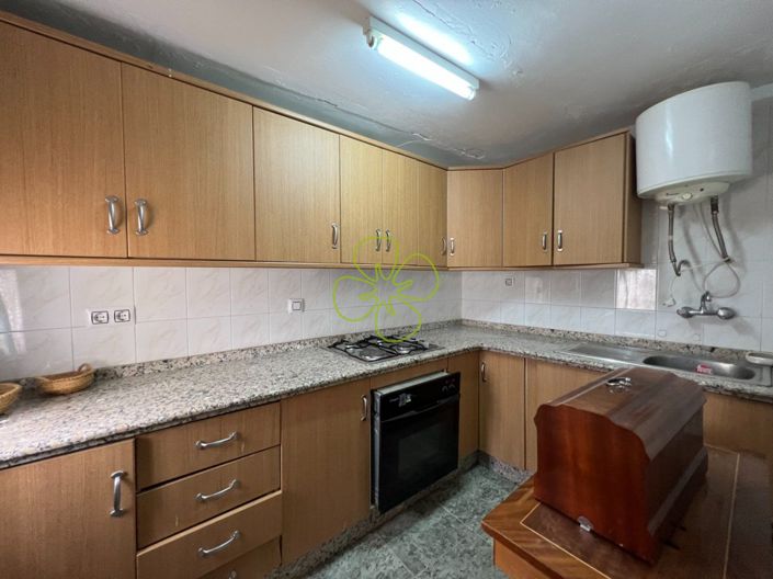 Image No.15-3 Bed Country House for sale