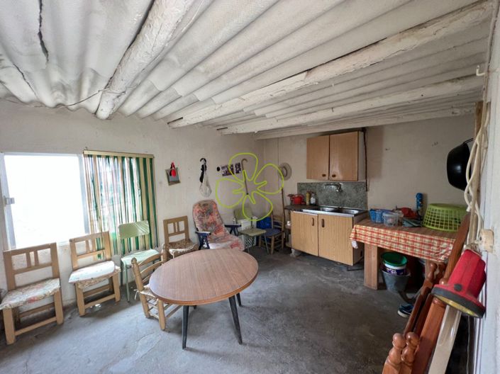 Image No.18-3 Bed Country House for sale