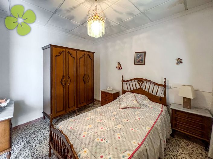 Image No.3-Maison de campagne de 3 chambres à vendre à Oria