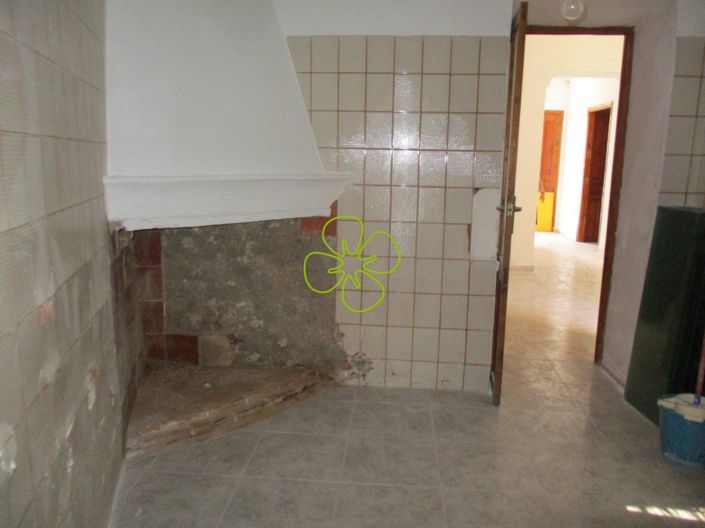 Image No.10-4 Bed Village House for sale