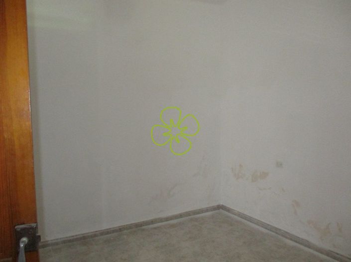 Image No.8-4 Bed Village House for sale