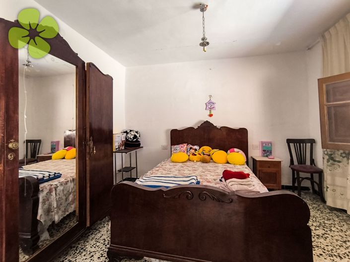 Image No.13-4 Bed Village House for sale