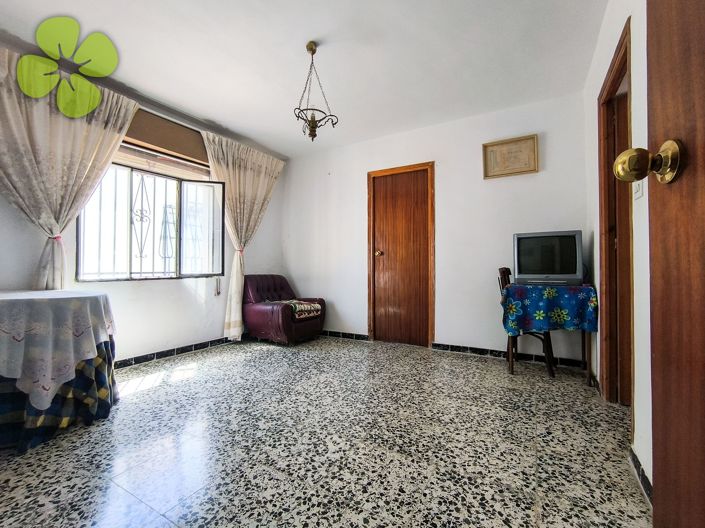 Image No.17-4 Bed Village House for sale