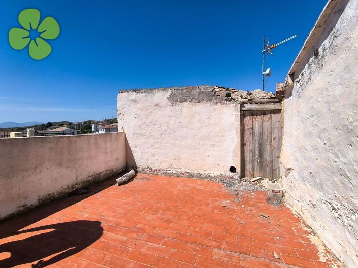 Image No.18-4 Bed Village House for sale