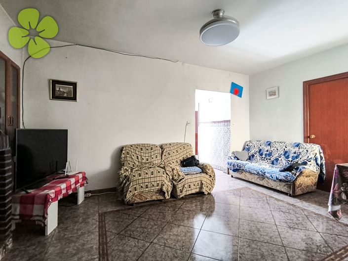 Image No.7-4 Bed Village House for sale
