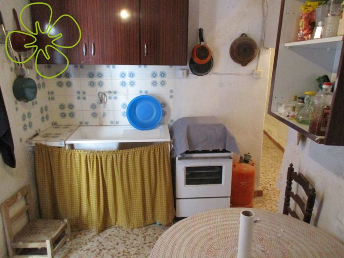 Image No.8-3 Bed Country House for sale