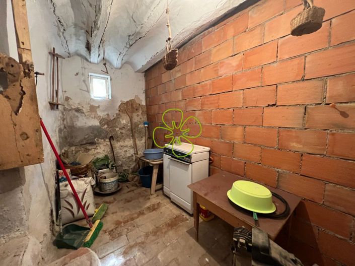 Image No.9-4 Bed Country House for sale