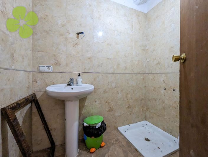 Image No.7-3 Bed Village House for sale