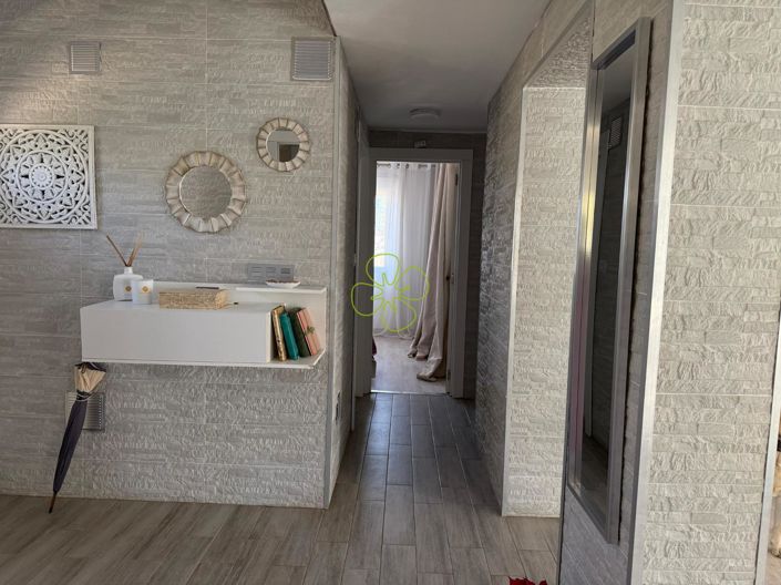 Image No.19-4 Bed Villa for sale