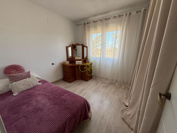 Image No.7-4 Bed Villa for sale