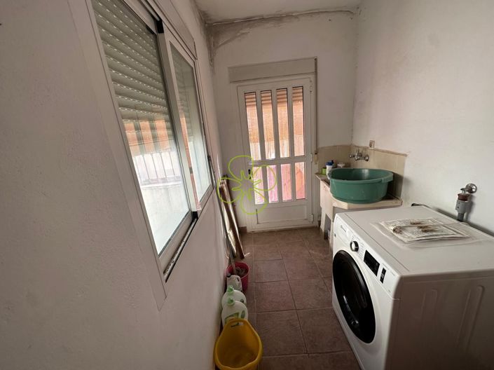 Image No.26-6 Bed Village House for sale