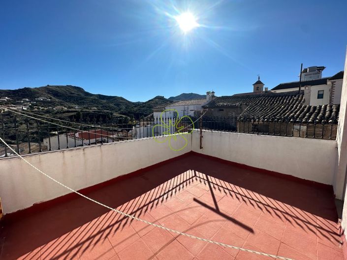 Image No.28-6 Bed Village House for sale