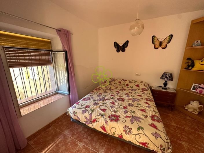 Image No.9-4 Bed Village House for sale