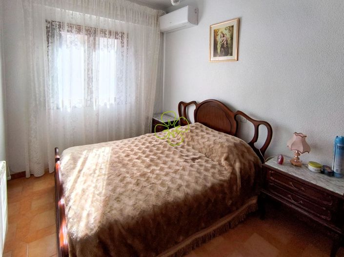 Image No.11-5 Bed Village House for sale