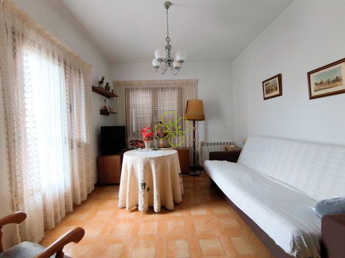 Image No.16-5 Bed Village House for sale