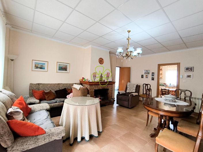 Image No.2-5 Bed Village House for sale