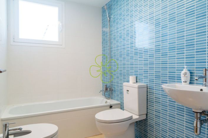 Image No.14-4 Bed Villa for sale