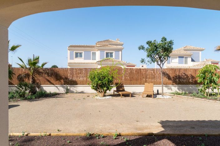 Image No.25-4 Bed Villa for sale