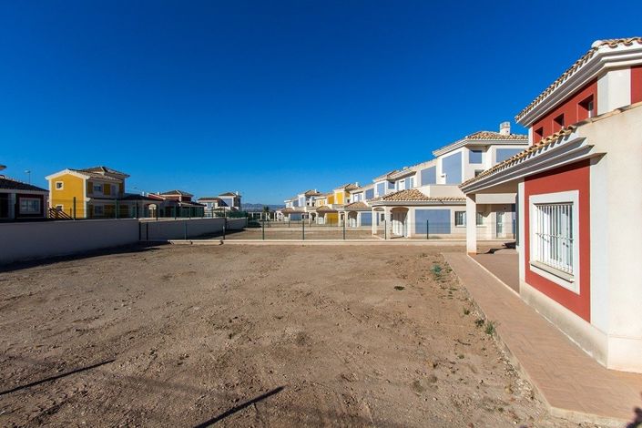 Image No.5-3 Bed Villa for sale