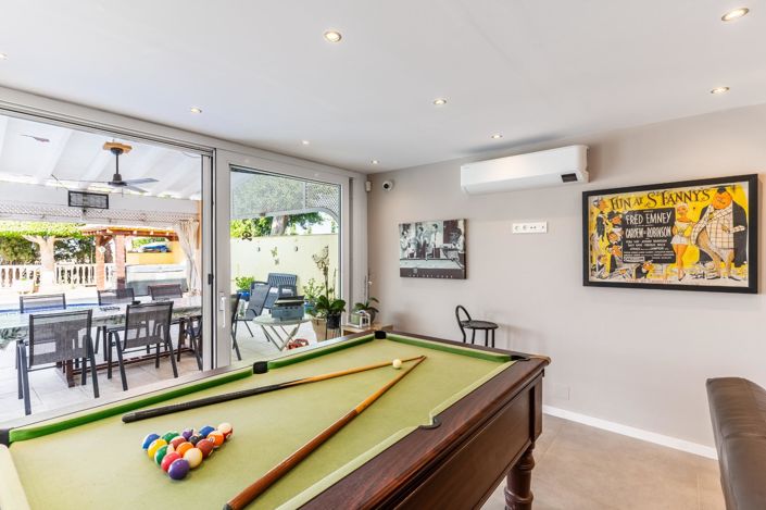 Image No.6-5 Bed Villa for sale