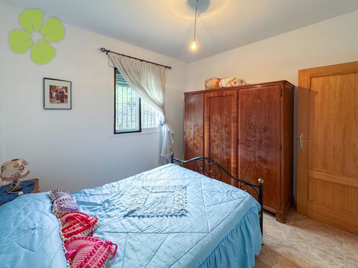 Image No.12-4 Bed Villa for sale