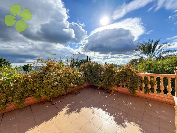 Image No.18-4 Bed Villa for sale