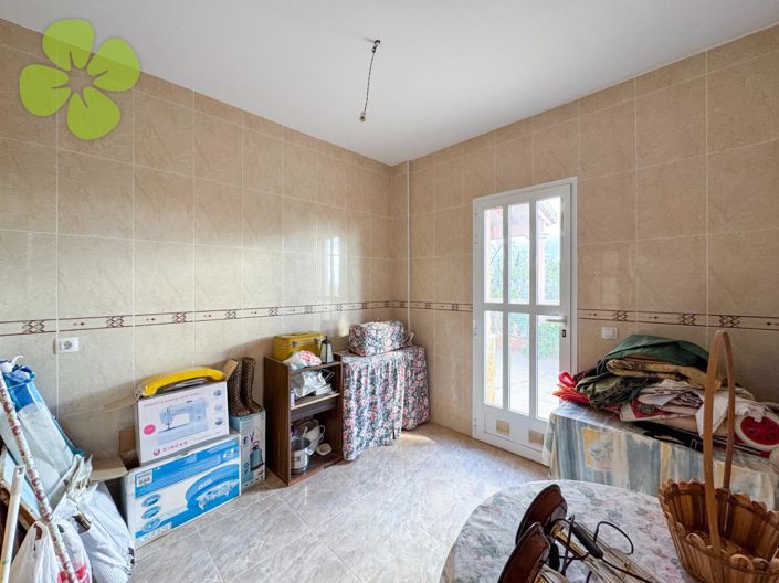 Image No.7-4 Bed Villa for sale