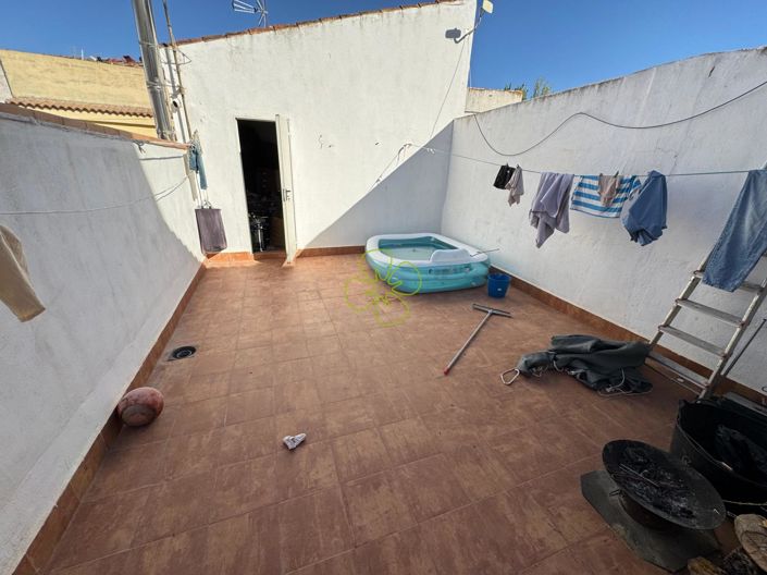 Image No.24-3 Bed Village House for sale