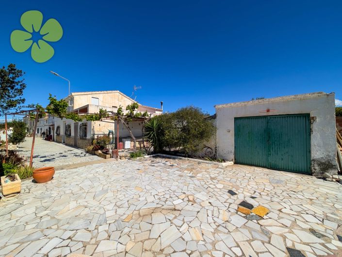 Image No.22-8 Bed Country House for sale