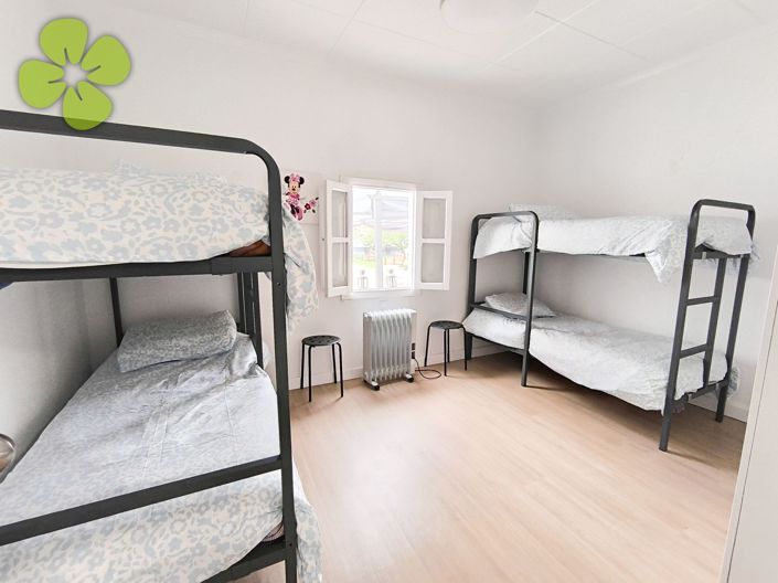 Image No.10-6 Bed Villa for sale