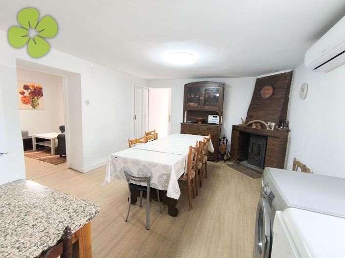 Image No.12-6 Bed Villa for sale