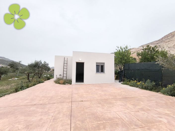 Image No.22-6 Bed Villa for sale