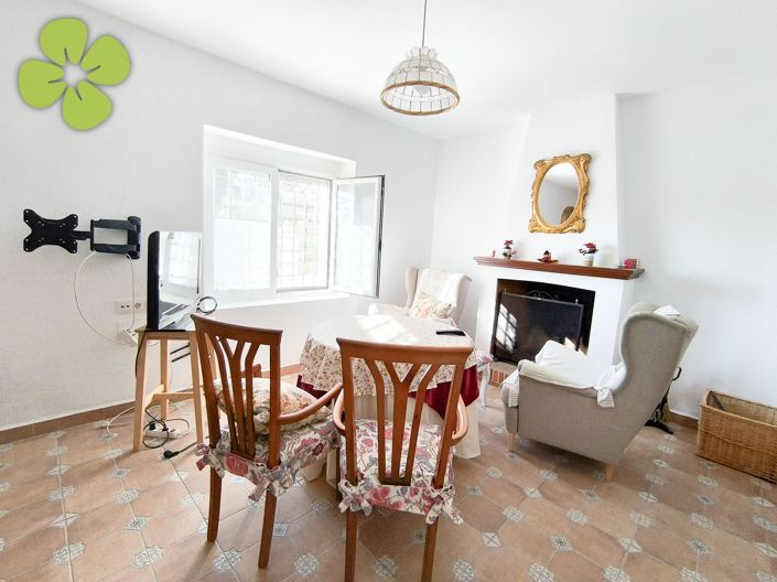 Image No.14-4 Bed Country House for sale