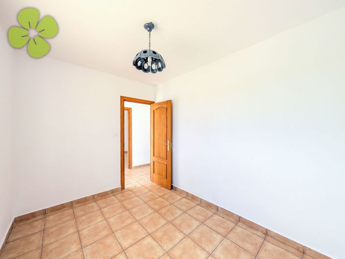 Image No.11-4 Bed Villa for sale