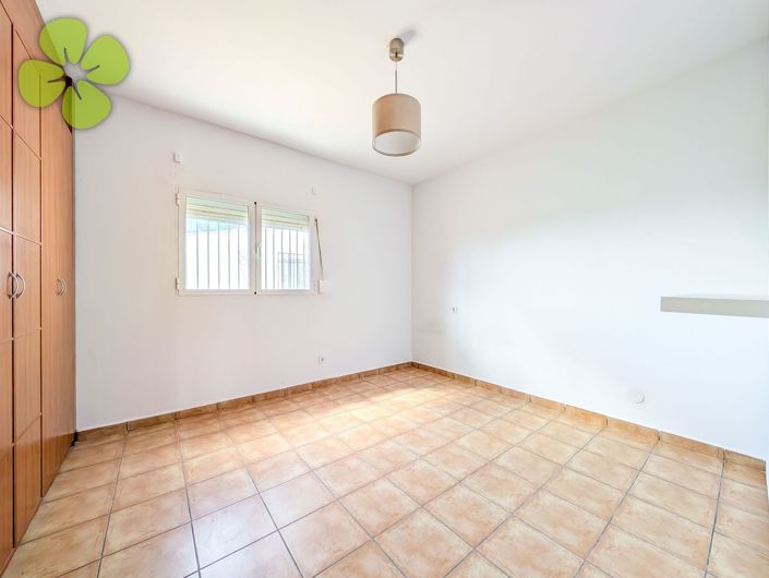 Image No.18-4 Bed Villa for sale