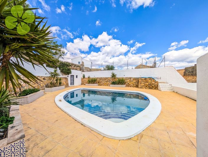 Image No.24-4 Bed Villa for sale