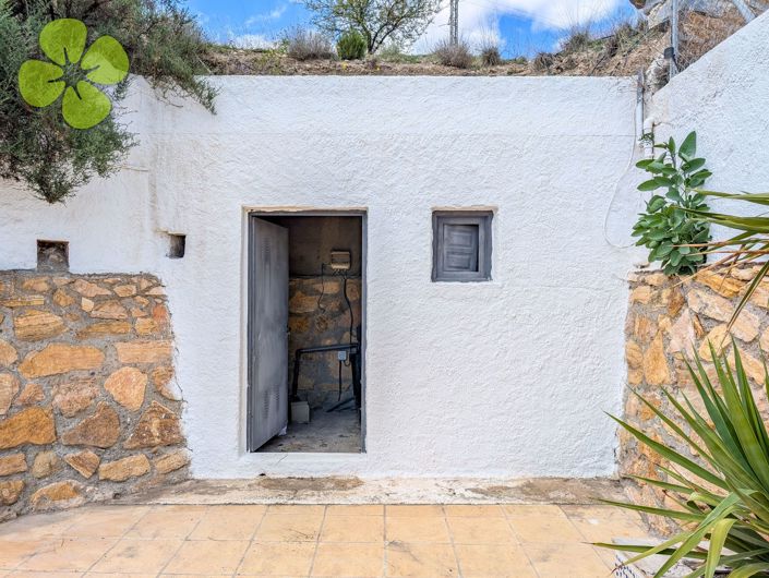 Image No.26-4 Bed Villa for sale