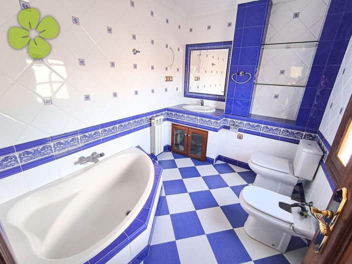 Image No.22-5 Bed Village House for sale