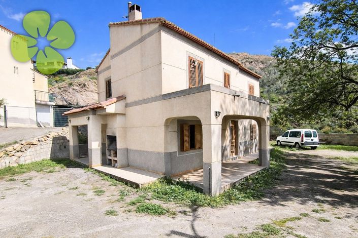 Image No.3-6 Bed Country House for sale