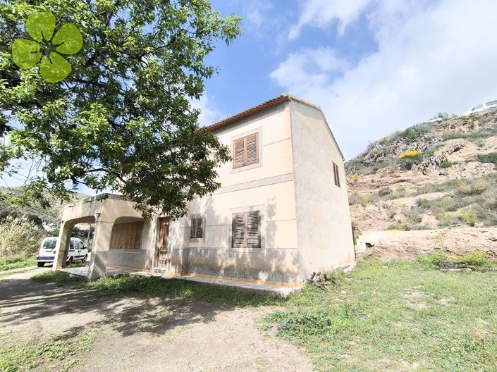 Image No.21-6 Bed Country House for sale