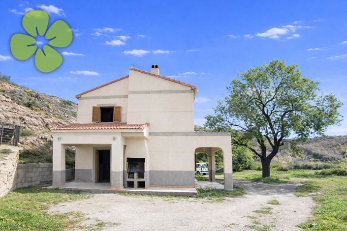 Image No.25-6 Bed Country House for sale