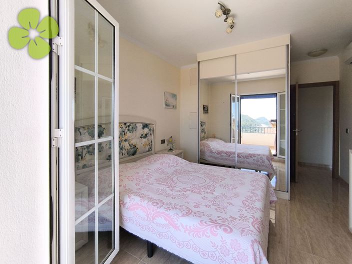 Image No.12-2 Bed Apartment for sale