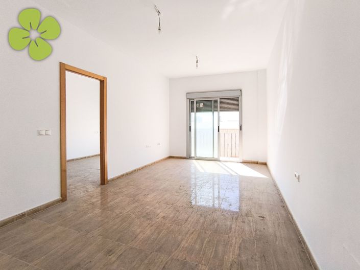 Image No.6-3 Bed Apartment for sale