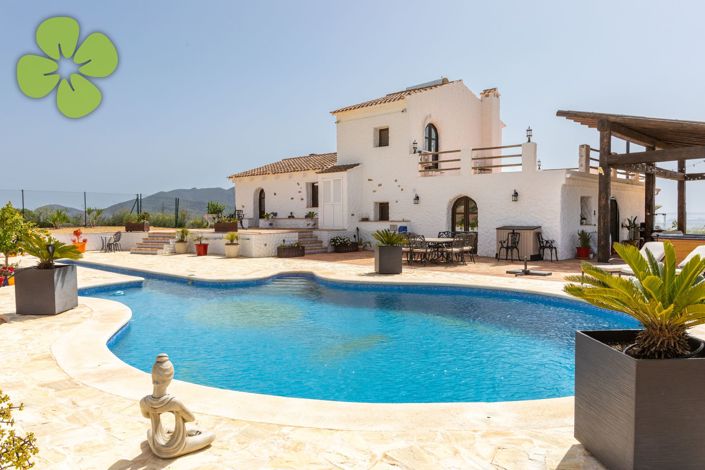 Image No.2-Maison de campagne de 4 chambres à vendre à Huercal-Overa